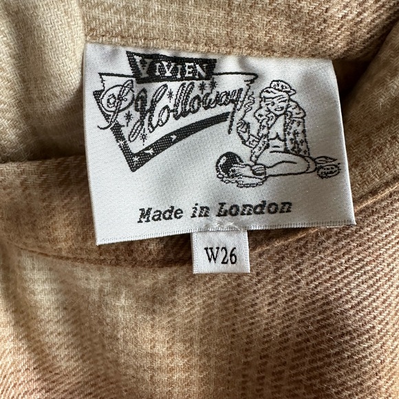 Vivian of Holloway plaid wool circle skirt - Picture 11 of 12